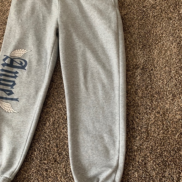 Hearts Collective Sweatpants Fleece Angel Wings Graphic Workout Comfy Y2k Size L - Picture 6 of 12